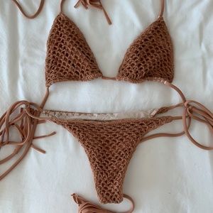 Acacia Humuhumu Top & Polihale Bottom in Barefoot